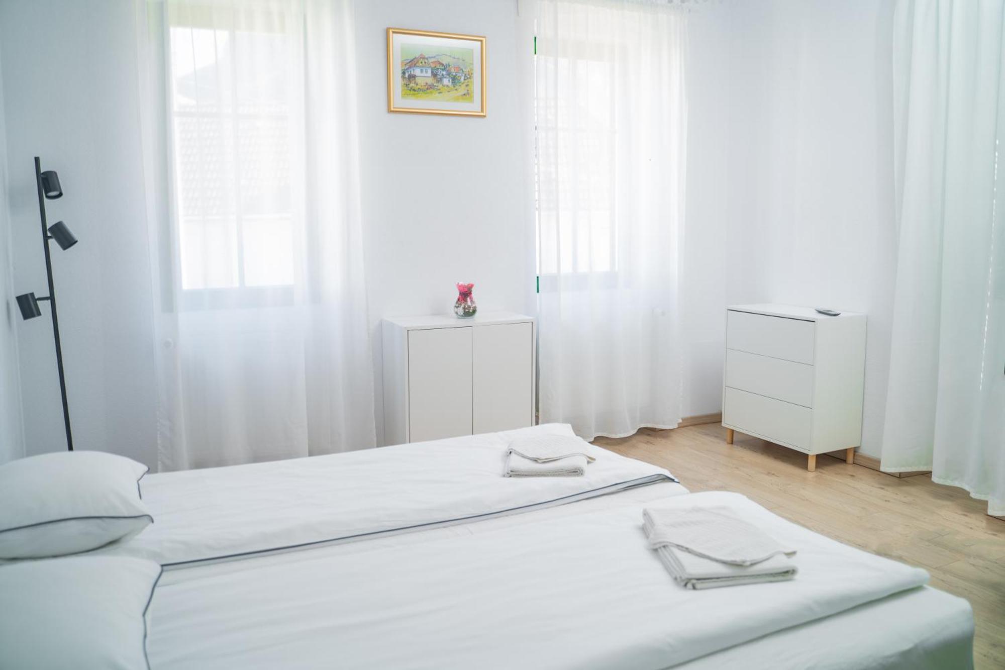 리메테아 Casa Botar Vendeghaz B&B 외부 사진